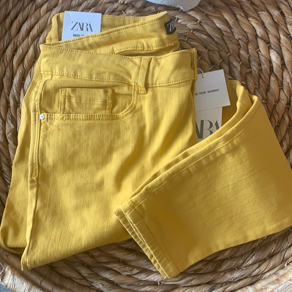 Zara Mid Rise Skinny denim